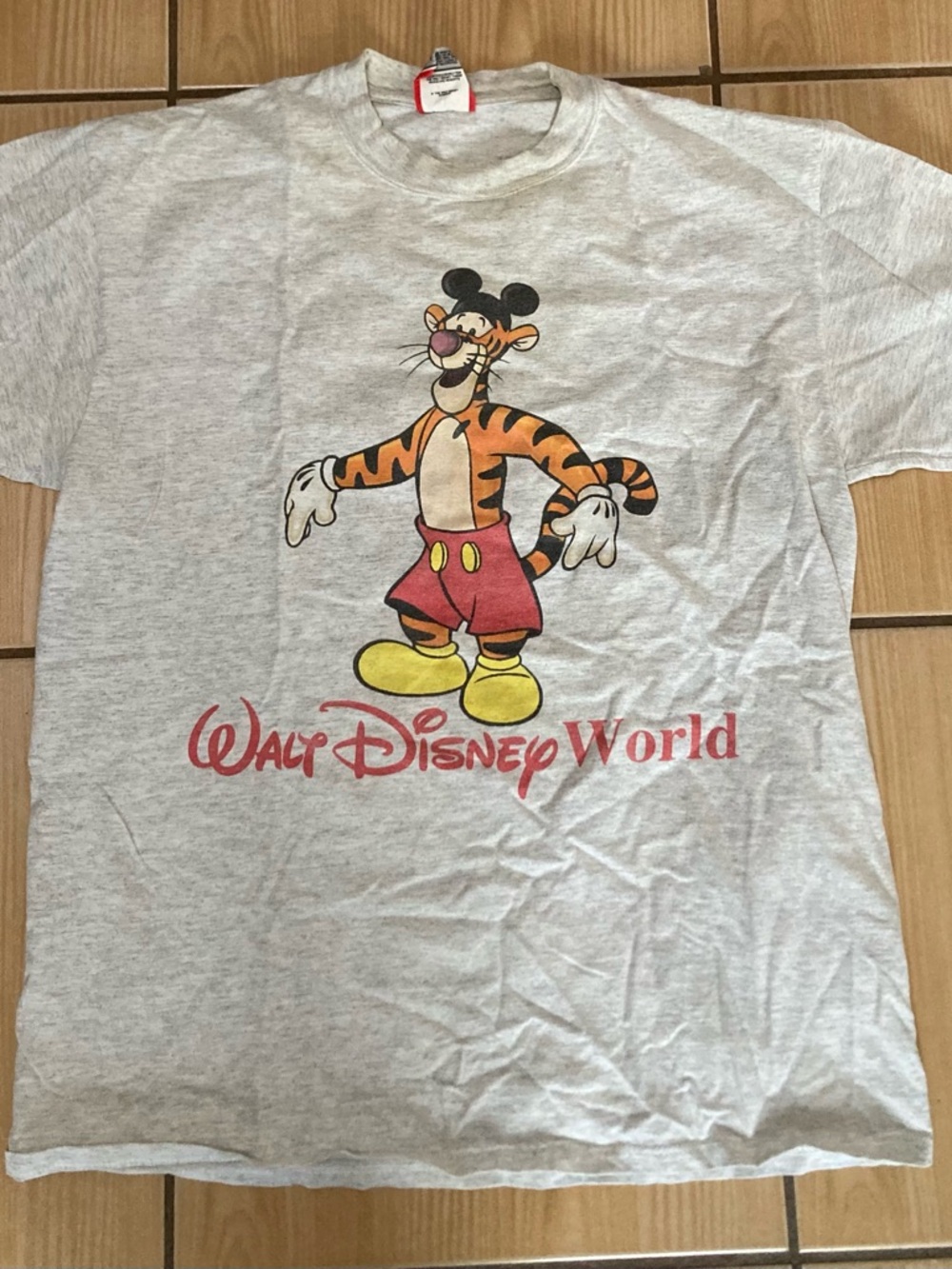 Vintage Walt Disney World Disney Designs Tigger T Shirt Large